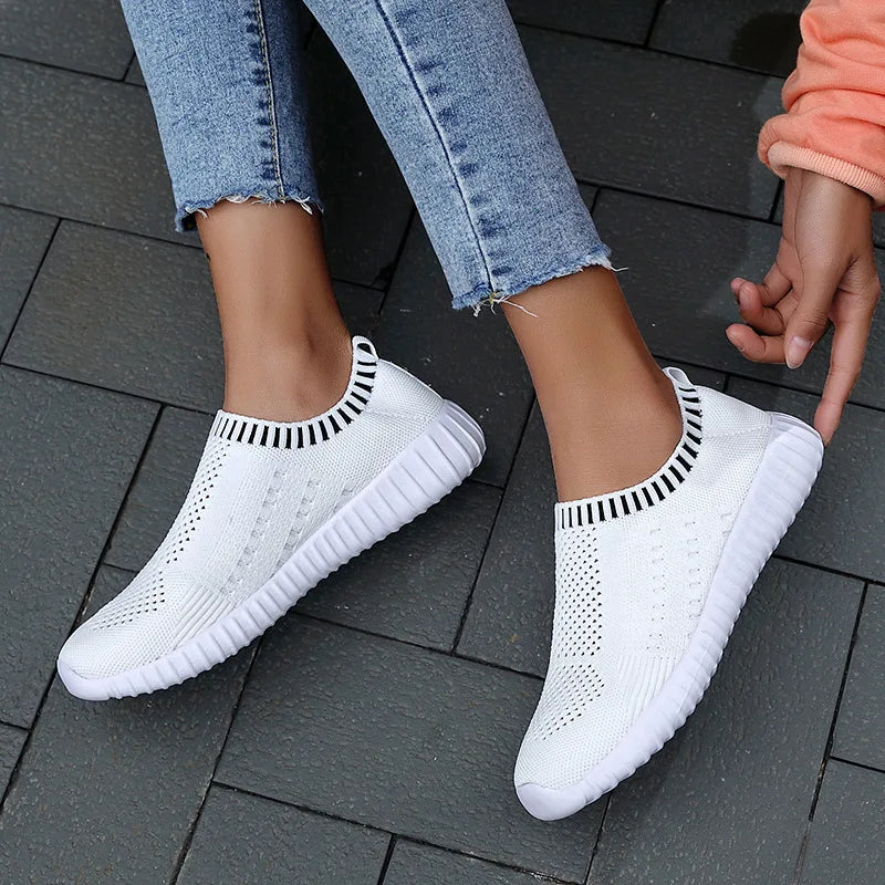 2022 Mesh Sneakers Women Casual Shoes Fashion Sneakers Women Flats Slip on Sock Trainers Ladies Zapatos De Mujer