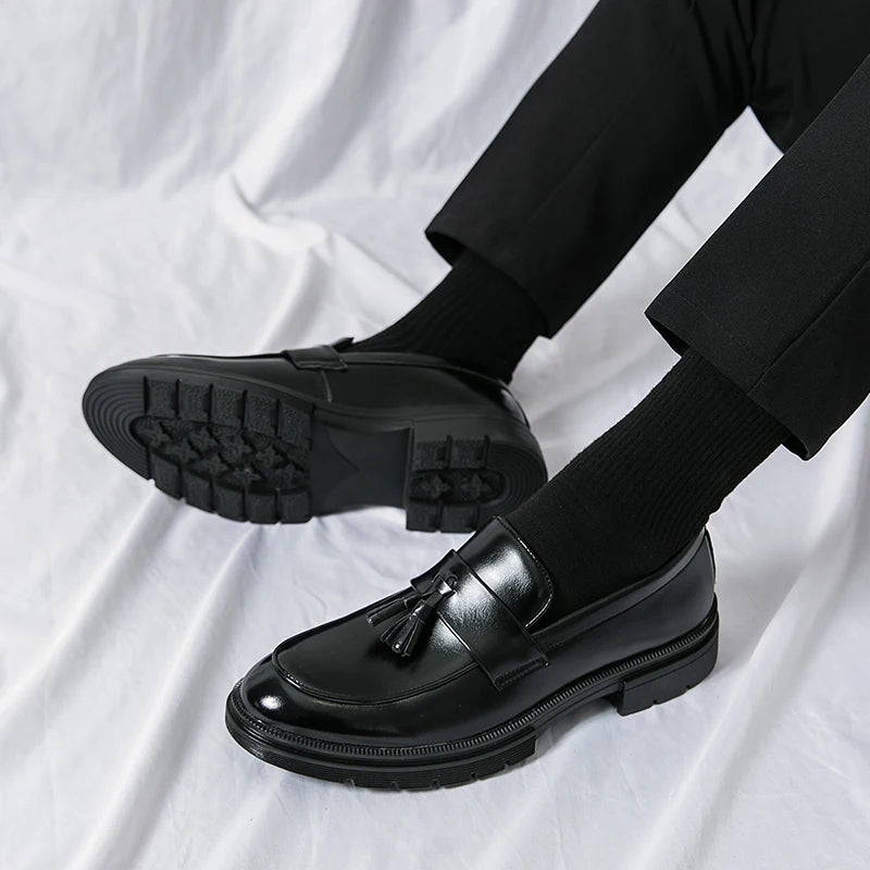 Men's High Quality Leather Slip-on Formal Oxfords Footwear Loafers Driving Party Dating Business Work Shoes Tassel Loafers