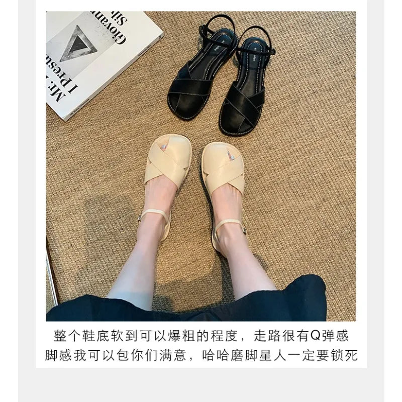 New Summer Fragrant Style Hollow Out One Line Buckle Low Heel Sandals for Children's Solid Color Baotou Flat Bottom Beach Shoes